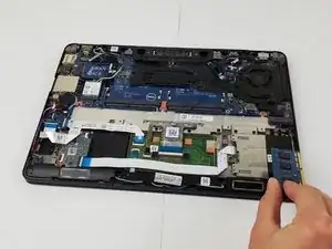 Замена твердотельного накопителя Dell Latitude E7270