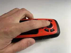 Замена кнопочной панели Garmin inReach Explorer Plus