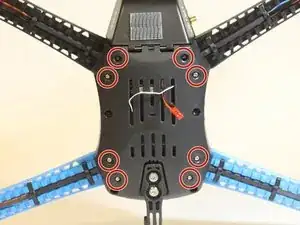 Замена нижней оболочки квадрокоптера 3DR Iris Plus