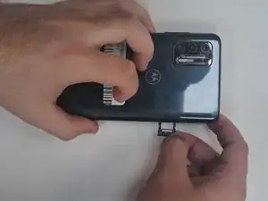 Замена задней крышки Motorola Moto G Stylus (2021)