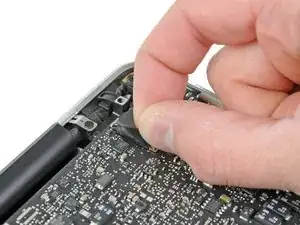 Замена платы логики MacBook Pro 13" Unibody середина 2010 г.