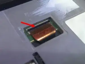 Замена сборки дисплея Kyocera Rise