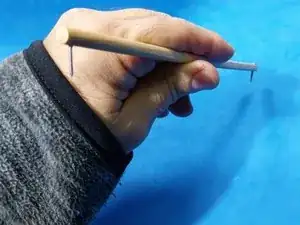 Ремонт тостера - самодельные инструменты (Пробойник для слюдяной пластины)