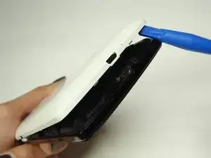 Снятие материнской платы LG Tribute