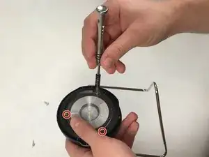 Замена печатной платы солнечного фонаря d.light S2