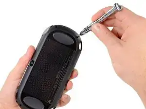 Замена динамиков PlayStation Vita