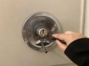 Замена переключателя душа Delta Push Valve RP5649