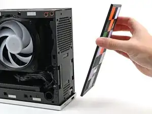 Снятие платы кнопки питания Framework Desktop