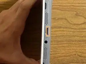 Замена батареи Nook (1-го поколения)