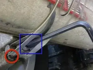 Снятие заднего колеса Piaggio X9 500