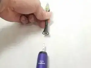 Замена батареи Philips Sonicare DiamondClean