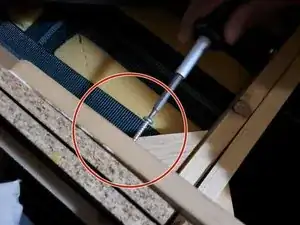 Как исправить неровное сиденье дивана