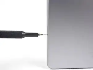 Замена лотка SIM-карты iPad Pro 9,7"