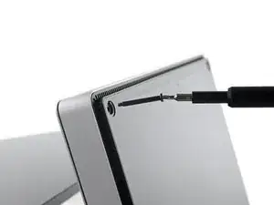 Замена материнской платы Surface Studio