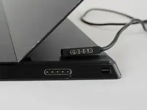 Замена материнской платы Microsoft Surface Pro 2