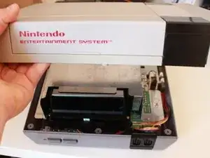 Снятие корпуса NES