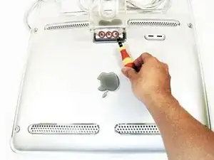 Замена USB-порта для Apple Studio Display M7649