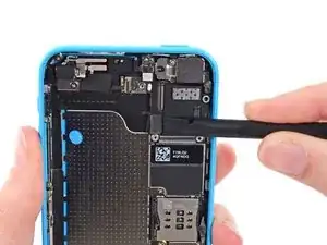 Замена материнской платы iPhone 5c
