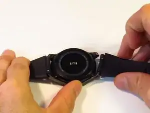 Замена ремешка Samsung Gear S3 Frontier