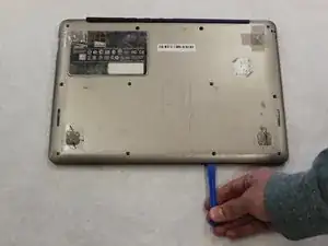 Снятие задней крышки Acer Aspire S3 MS2346