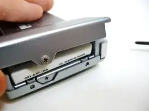 Замена батареи Game Boy Micro