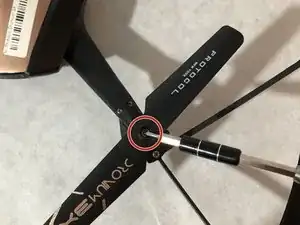 Замена лопастей винта Protocol Dronium 3x