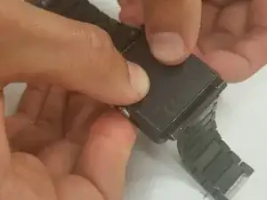 Замена крышки материнской платы Sony Smart Watch SW2