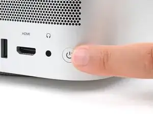 Меры предосторожности при работе с Mac Studio (2023)