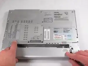 Замена аккумулятора Toshiba Portege R500