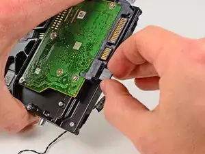 Замена жесткого диска iMac Intel 21.5" EMC 2389