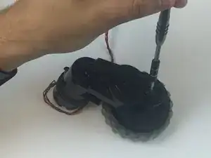 Замена колеса Neato Botvac 80