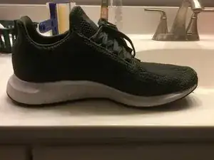 Как очистить обувь