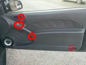 Замена регулятора стеклоподъемника (электрические окна) на пассажирской стороне Pontiac Grand Am 1999-2005