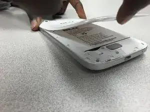 Замена карты MicroSD в Blu L120