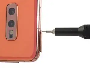 Замена материнской платы Samsung Galaxy S10e