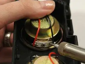 Замена динамиков устройства Cineyo BT-03