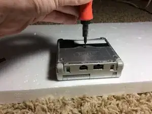 Замена экрана Nintendo Game Boy Advance SP