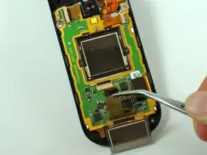 Замена переднего ЖК-экрана KDDI Kyocera A5521K