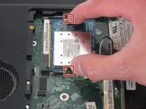 Замена беспроводной карты на Toshiba Satellite A85-S107 15"