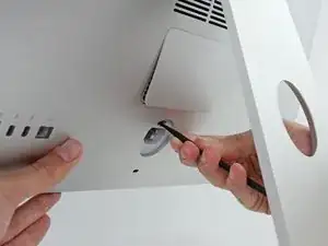 Замена ОЗУ в iMac Intel 27" EMC 2639