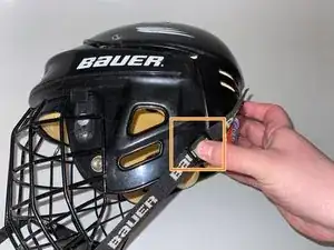 Замена сетки хоккейного шлема