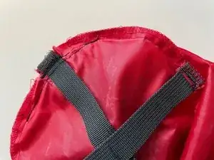 Как отремонтировать порванную лямку в спальнике